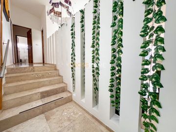 CASA EN VENTA, BALCONES DE JURIQUILLA