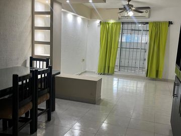 CASA EN VENTA EN AV CANDIDO AGUILAR EN BOCA DEL RÍO