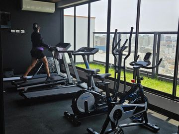VENDO HERMOSO DUPLEX EN MIRAFLORES