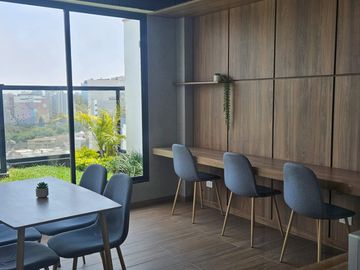 VENDO HERMOSO DUPLEX EN MIRAFLORES