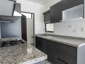 Departamento en Venta en Real del Valle ubicado en Portovera Residencial
