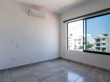 Departamento en Venta en Real del Valle ubicado en Portovera Residencial