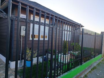 CASA, SANTUARIO DE LA LAGUNA, VALLE VOLCANES, PUERTO MONTT