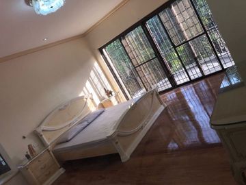 For Sale: 5 Bedrooms Corner House and Lot in Acropolis Green Subdivision, Quezon City