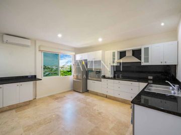 Departamento en Venta, Zona Hotelera, Cancún, Benito Juarez, Quintana Roo.