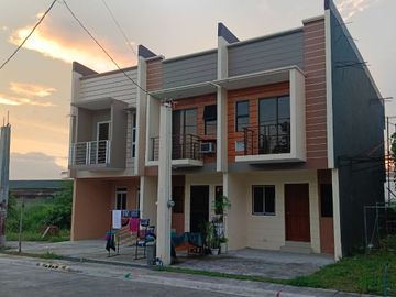 Ready for Occupancy 68 sqm, 3 Bedrooms 2T&B Townhouse West Canumay, Valenzuela City