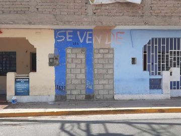 ¡Oportunidad Única! Se Vende Casa Como Terreno A Media Cuadra De La Plaza De Armas De Pisco