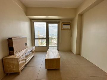 AVIDAARCA15XXT3: For Sale Unfurnished 1 BR with Balcony in Avida Towers One Union Place