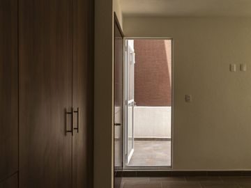 casa de 3 rec y 2 autos en fraccionamiento con vigilancia