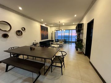 EN VENTA DEPARTAMENTO FRENTE AL MAR EN MAZATLAN DE TRES RECAMARAS (SECTOR CERRITOS) TORRE ESCONDIDO TOWER, CON ALBERCA, CANCHA DE PADEL, GYM, 193 M2