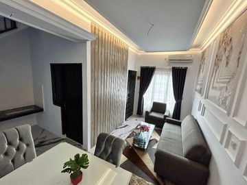Rumah Dijual Di Cimanggis Depok Rumah Eropa +Rooftop Murah Tanpa DP 3 menit ke LRT Harjamukti Depok