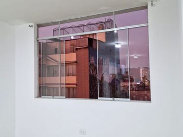 🏡 ¡Venta de Departamento en la Zona Atractiva de Comas 🌳