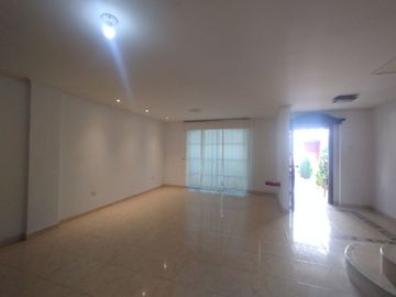 Casa en venta en Villa Santos.