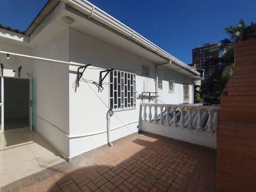 Casa en venta en Villa Santos.
