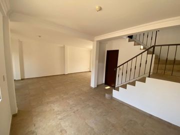 VENTA CASA EN VILLA CLUB ETAPA OMEGA