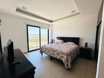 EN VENTA DEPARTAMENTO FRENTE AL MAR EN MAZATLÁN (SECTOR CERRITOS), DE DOS RECAMARAS C/U CON BAÑO COMPLETO, ALBERCA, SAUNA, GYM Y VISTA HERMOSA AL MAR