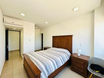 EN VENTA DEPARTAMENTO FRENTE AL MAR EN MAZATLÁN (SECTOR CERRITOS), DE DOS RECAMARAS C/U CON BAÑO COMPLETO, ALBERCA, SAUNA, GYM Y VISTA HERMOSA AL MAR