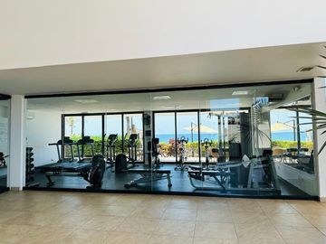 EN VENTA DEPARTAMENTO FRENTE AL MAR EN MAZATLÁN (SECTOR CERRITOS), DE DOS RECAMARAS C/U CON BAÑO COMPLETO, ALBERCA, SAUNA, GYM Y VISTA HERMOSA AL MAR