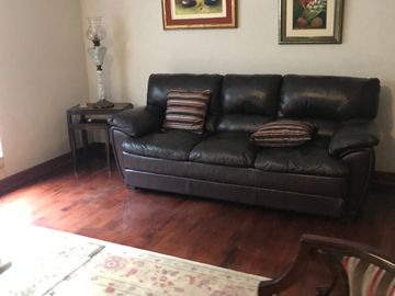 Vendo casa como terreno remodelada consta de dos propiedades juntas en  Barranco