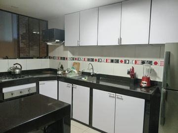 Se vende casa totalmente amoblada  Jr Chinchaysuyo Carabayllo