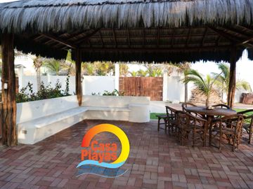 Casa Frente Al Mar de Venta en La Via a Data / Posorja, Playas Villamil