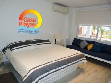 Casa Frente Al Mar de Venta en La Via a Data / Posorja, Playas Villamil