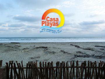 Casa Frente Al Mar de Venta en La Via a Data / Posorja, Playas Villamil