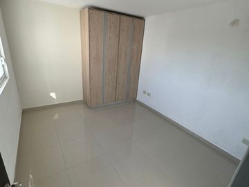 EN VENTA CASA EN CULIACAN EN BOSQUES DEL REY (EN PRIVADA PARAISO CON ALBERCA Y ASADOR), DE 3 RECAMARAS Y EQUIPADA CON COCINA, MINISPLIT Y CLOSET