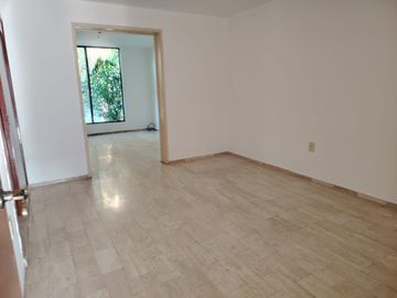CASA EN VENTA EN CIUDAD DEL SOL, IDEAL REMODELAR U OFICINAS