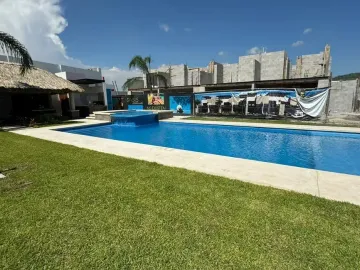 Xochitepec Morelos Venta De Casas En Condominio 3 Recamaras Con Alberca