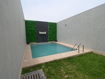VENDO 2 CASAS DE PLAYA DE  200 M² 3 PISOS CON PISCINA, BUJAMA BAJA.