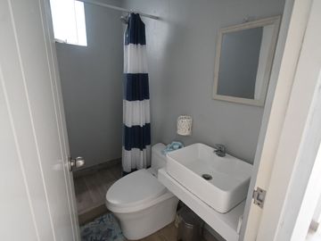 VENDO 2 CASAS DE PLAYA DE  200 M² 3 PISOS CON PISCINA, BUJAMA BAJA.