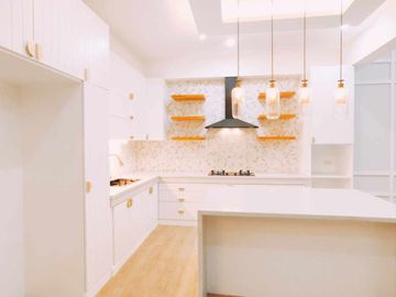 For Sale Newly Built Majestic Design 3 Storey House in Greenwoods Executive Village