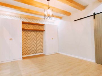For Sale Newly Built Majestic Design 3 Storey House in Greenwoods Executive Village