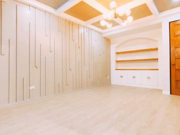 For Sale Newly Built Majestic Design 3 Storey House in Greenwoods Executive Village