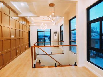 For Sale Newly Built Majestic Design 3 Storey House in Greenwoods Executive Village