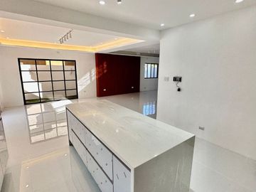 For Sale Newly Made Unique Design 2 Storey House w/ Pool in Greenwoods Executive Village