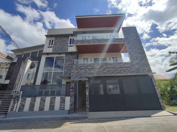 For Sale Newly Made Elegant Modern 3 storey House in Greenwoods Executive Village