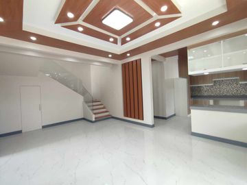 For Sale Newly Made Elegant Modern 3 storey House in Greenwoods Executive Village