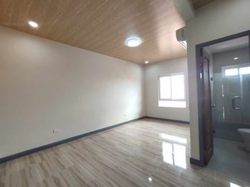 For Sale Newly Made Elegant Modern 3 storey House in Greenwoods Executive Village