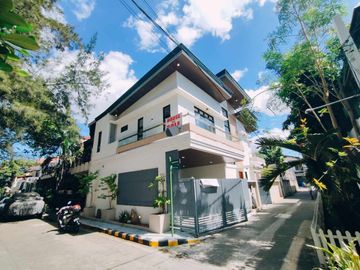 For Sale Newly Built Glamorous Modern 2 storey House in Greenwoods Executive Village