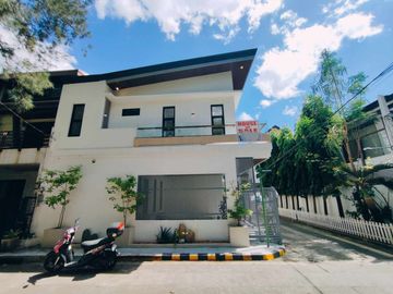 For Sale Newly Built Glamorous Modern 2 storey House in Greenwoods Executive Village