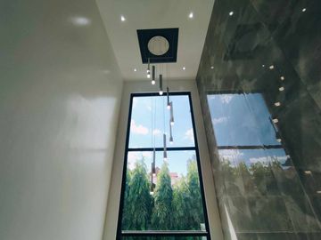 For Sale Newly Built Glamorous Modern 2 storey House in Greenwoods Executive Village
