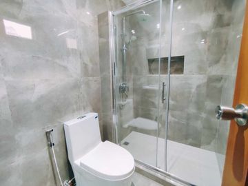 For Sale Newly Built Glamorous Modern 2 storey House in Greenwoods Executive Village