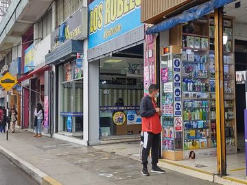 Venta De Local Comercial Ovalo Higuereta En Surco