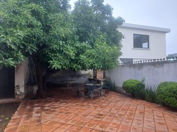 CASA EN VENTA  3 RECAMARAS COLONIA LIBERTAD GUADALUPE MUY AMPLIA EXCELENTE UBICACION