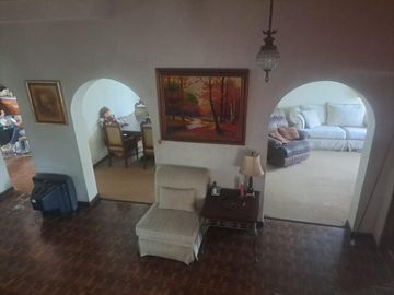 CASA EN VENTA  3 RECAMARAS COLONIA LIBERTAD GUADALUPE MUY AMPLIA EXCELENTE UBICACION