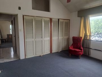 CASA EN VENTA  3 RECAMARAS COLONIA LIBERTAD GUADALUPE MUY AMPLIA EXCELENTE UBICACION