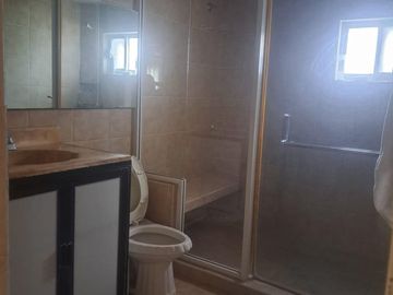 CASA EN VENTA  3 RECAMARAS COLONIA LIBERTAD GUADALUPE MUY AMPLIA EXCELENTE UBICACION