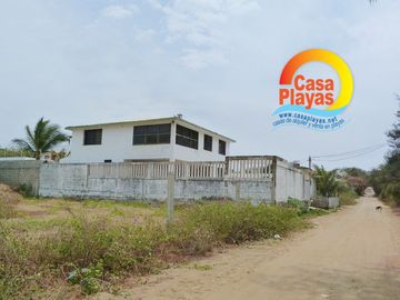 Venta de Remate Casa Grande en Playas con Vista Al Mar, Via a Data Posorja